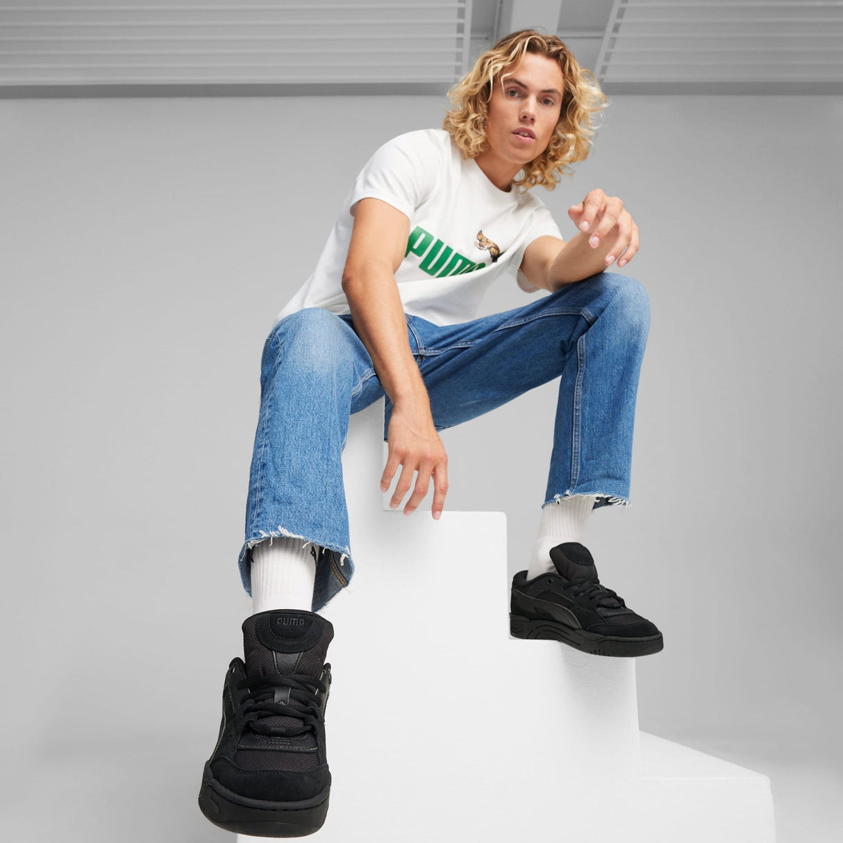 PUMA-180 Sneakers