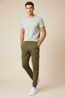 Essentials Cargo Pants Men