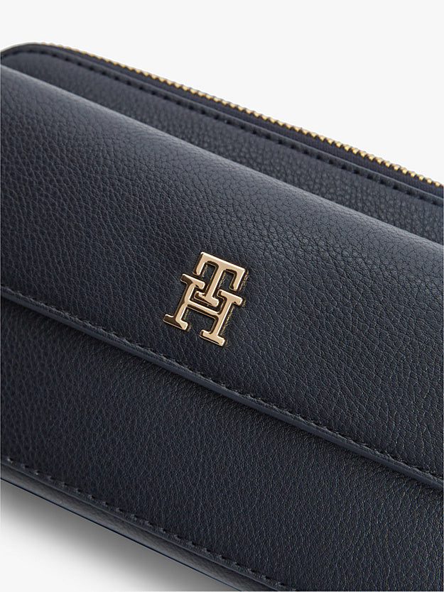 TOMMY HILFIGER TH Element Camera Bag TB224