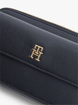 TOMMY HILFIGER TH Element Camera Bag TB224