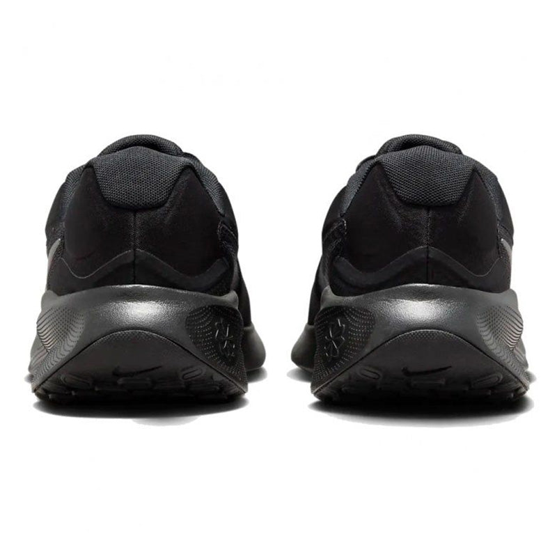NIKE REVOLUTION 7