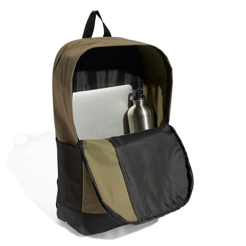 Linear Backpack