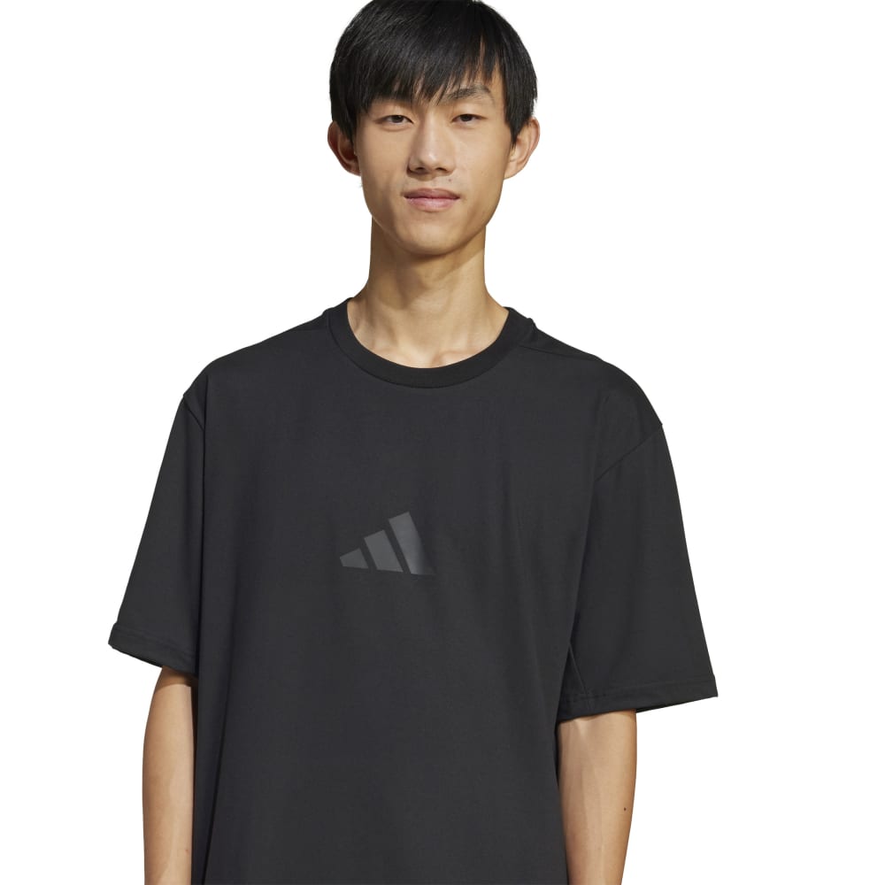 M Z.N.E. TEE LO