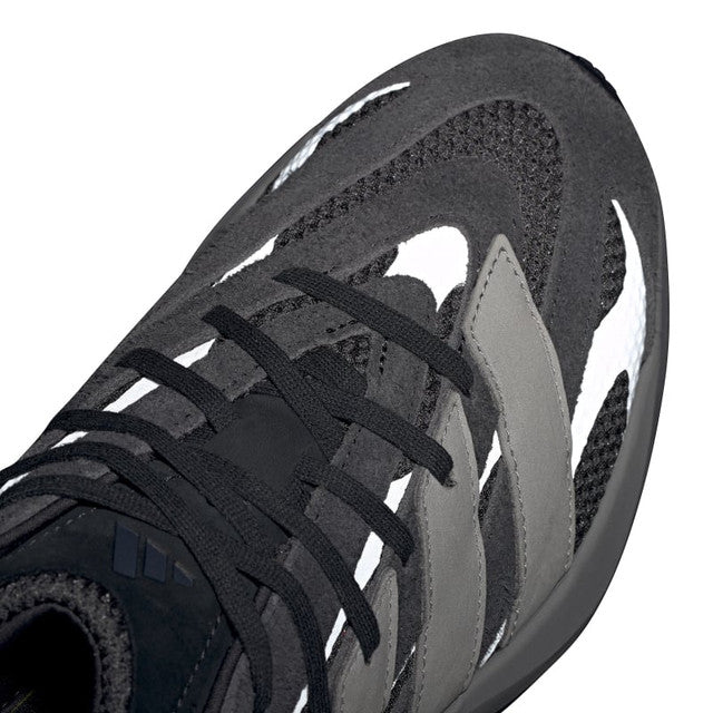 ADIDAS LIGHTBLAZE