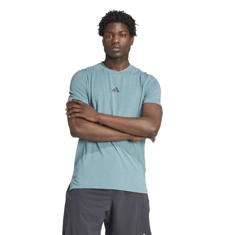 D4T TEE