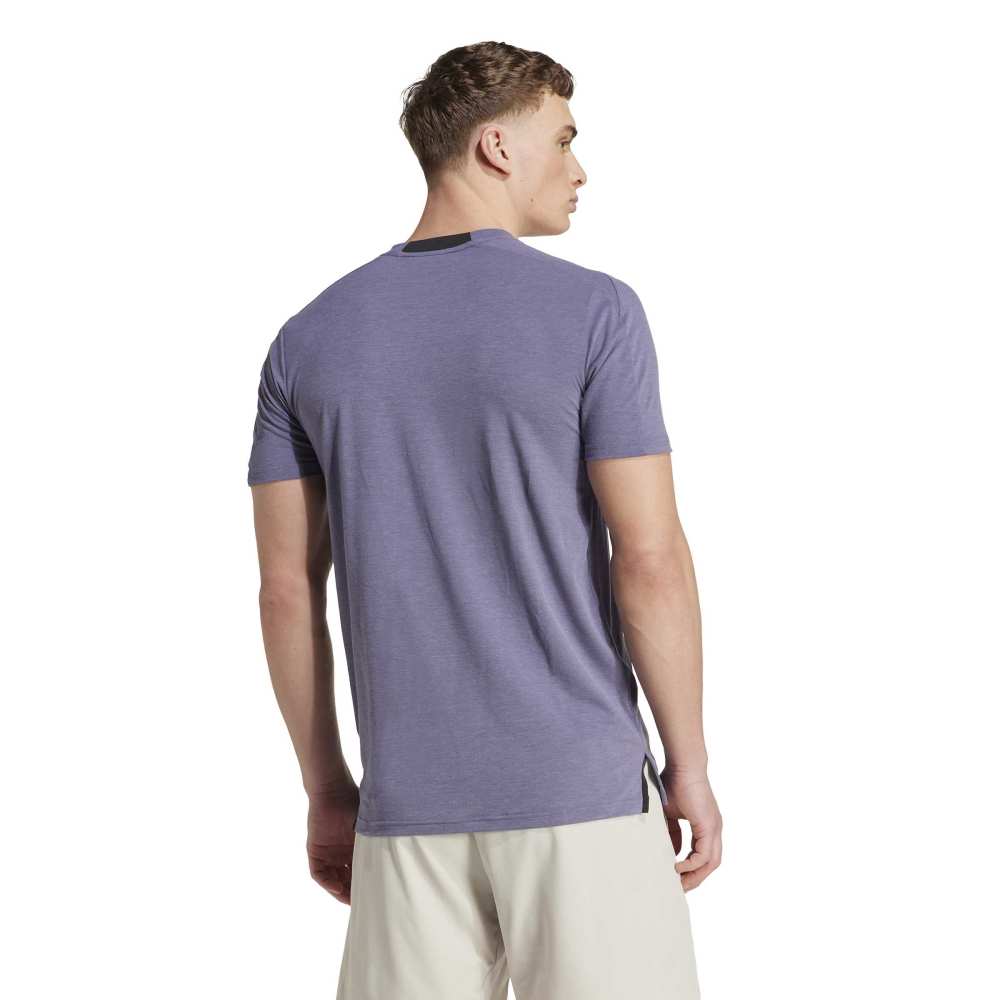 D4T TEE