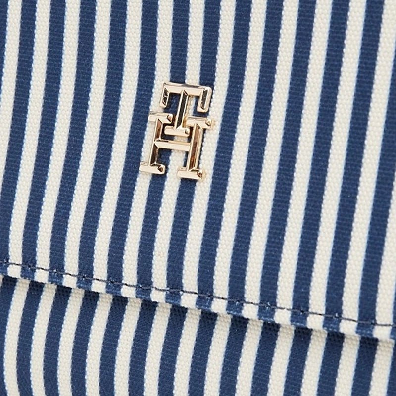 TOMMY HILFIGER Canvas Crossbody Shoulder Bag TB84 - Runner