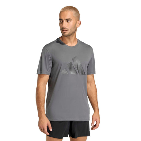 adi365 Running Essentials Brand Love T-shirt - Runner