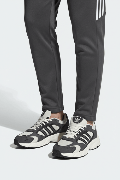 ADIDAS CRAZYCHAOS 2000 - Runner