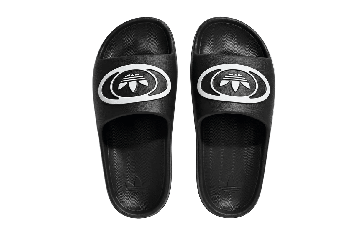 ADILETTE 00s SLIDES - Runner