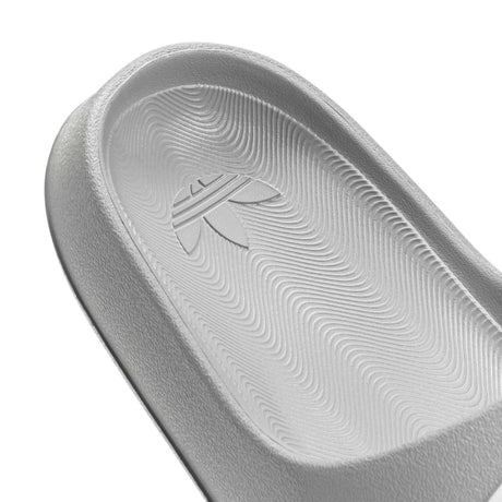 ADILETTE 00s SLIDES - Runner