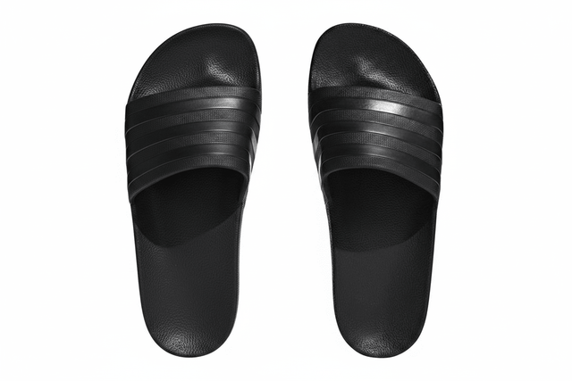 ADILETTE AQUA - Runner