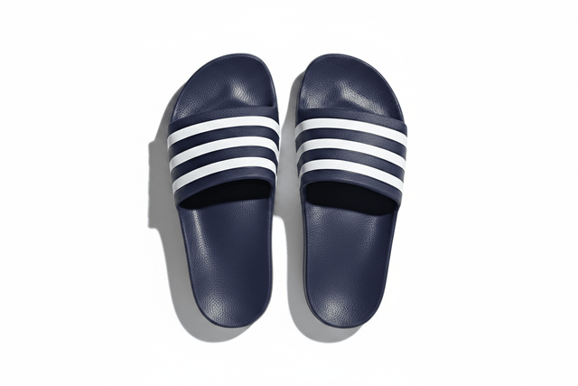 ADILETTE AQUA - Runner