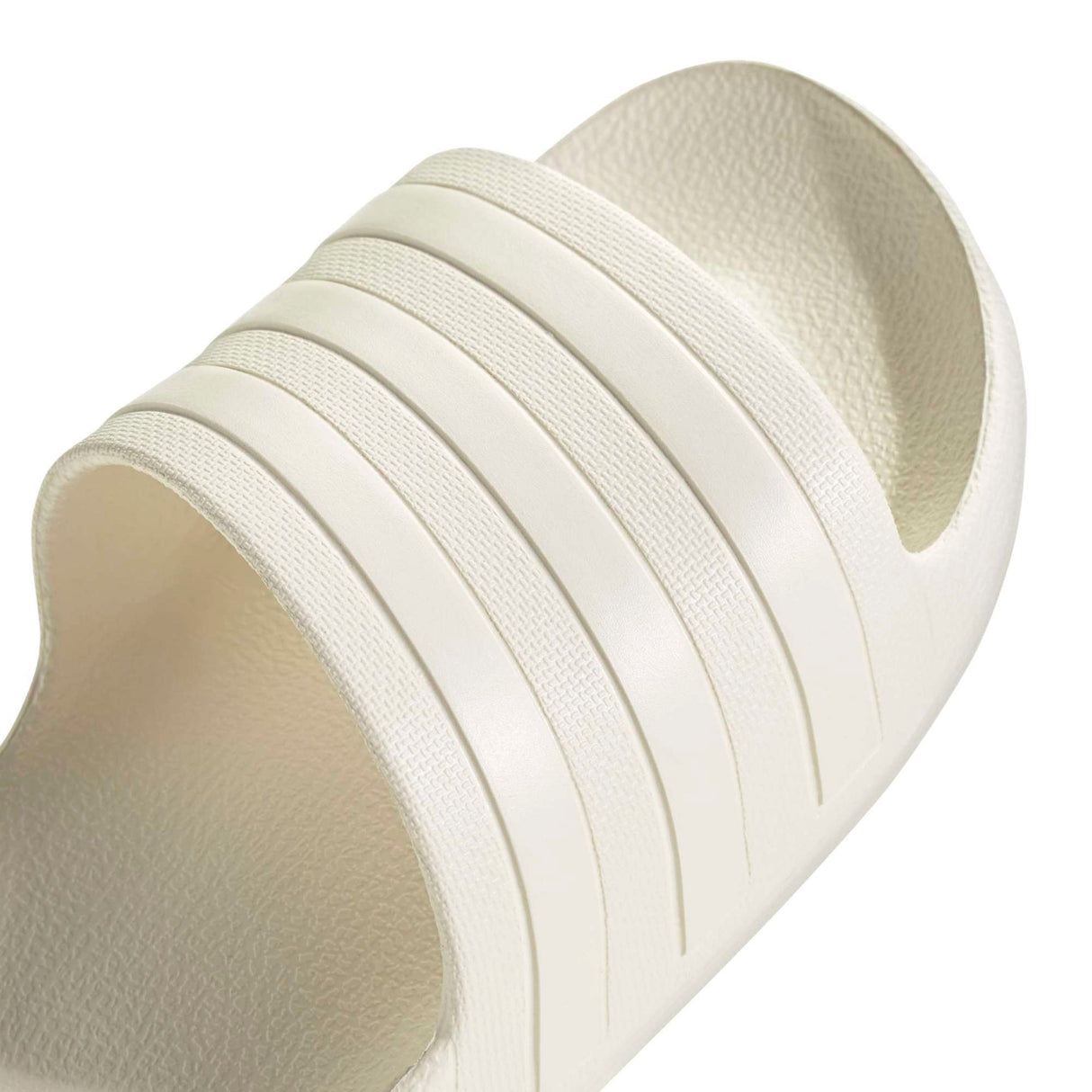 Adilette Aqua Slides - Runner