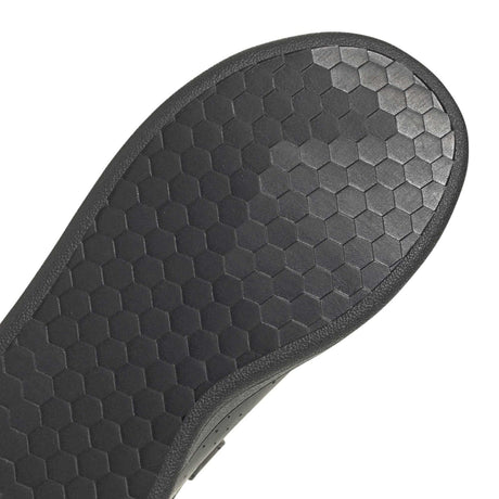 Advantage Court Lifestyle Hook-and-Loop Shoes - Runner