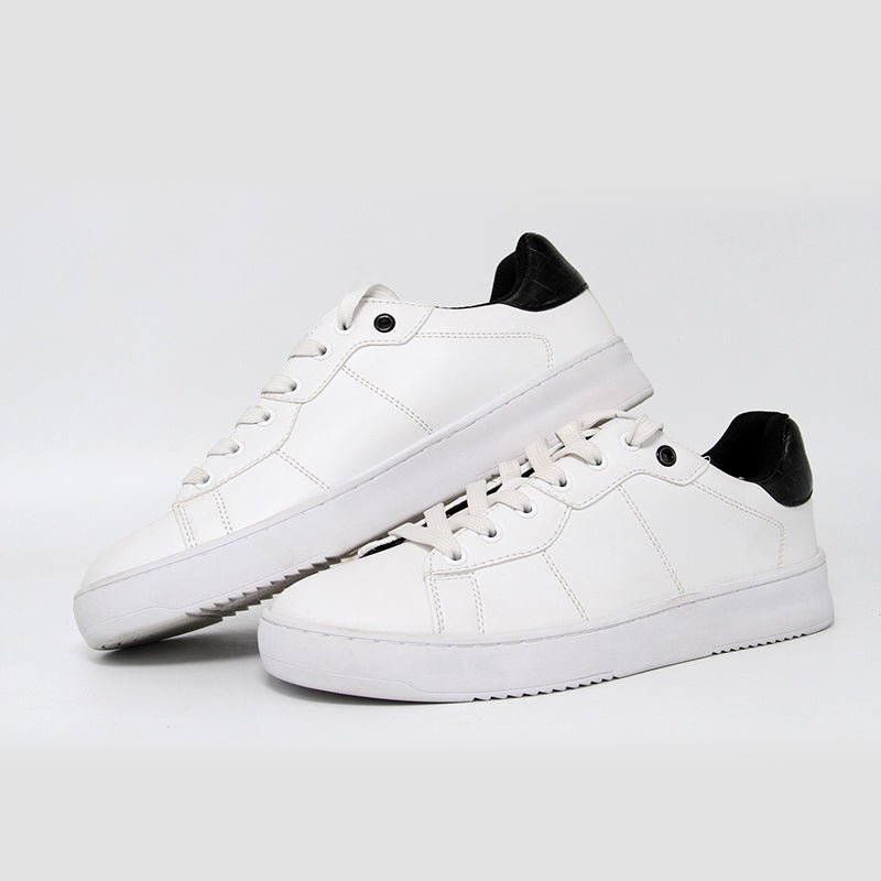 CALVIN KLEIN MEN SHOES Size 42 ROM742 - Runner