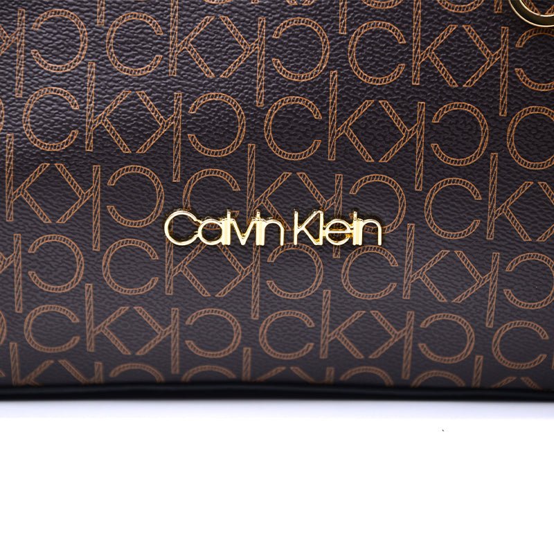 CALVIN KLEIN Minimal shoulder Bag CB69 - Runner