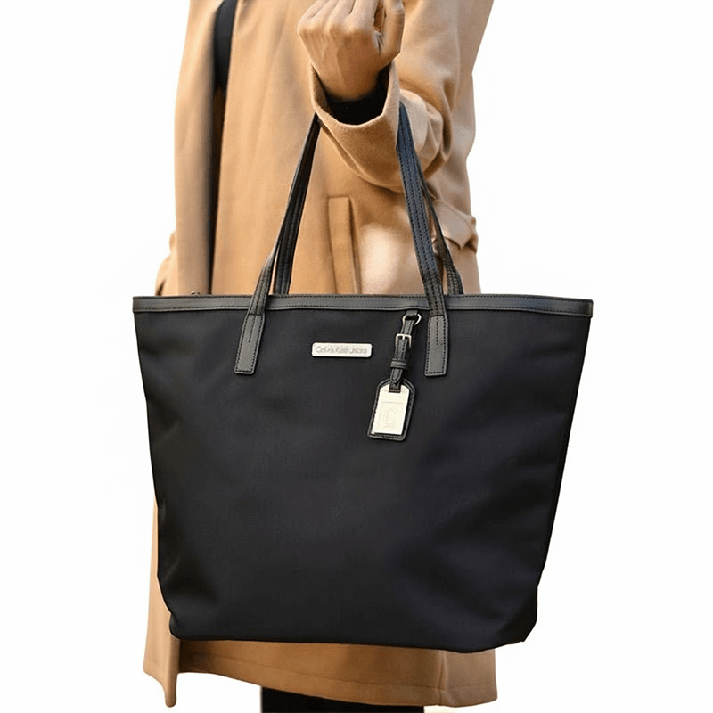 CALVIN KLEIN SHOULDER BAG - BLACK - CB3 - Runner
