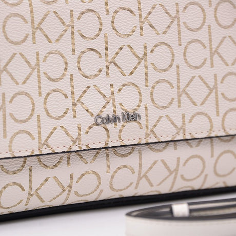 CALVIN KLEIN Shoulder Bag CB52 - Runner