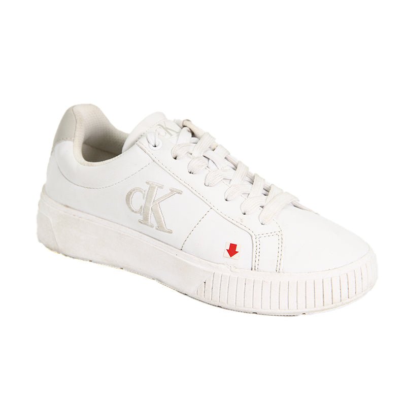 CALVIN KLEIN WOMEN SHOES Size 36.5 ROW120 - Runner