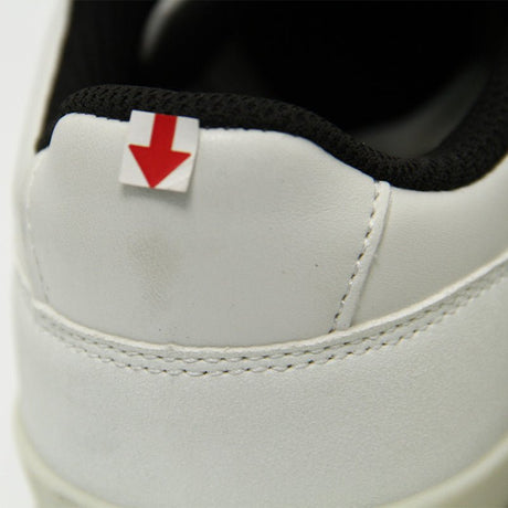 CALVIN KLEIN WOMEN SHOES Size 36.5 ROW165 - Runner