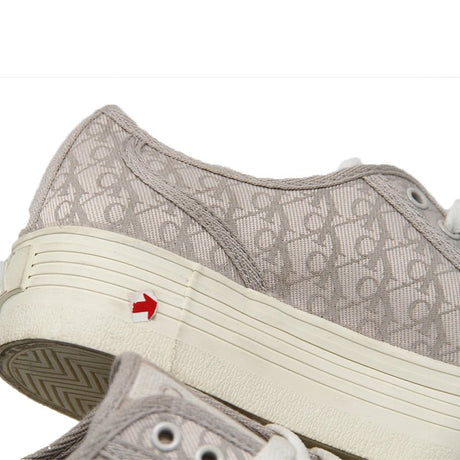 CALVIN KLEIN WOMEN SHOES Size 36.5 ROW321 - Runner