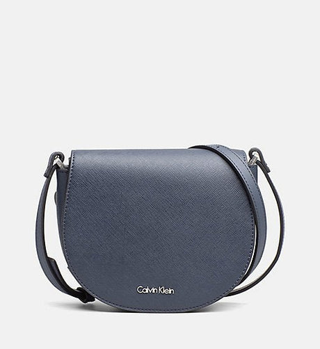 Calvin Klein Women's SADDLE BAG CB88 - Runner