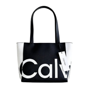 Calvin Klein Women's SIGNATURE TOTE CB94 - Runner