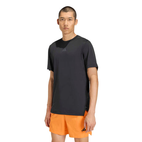 D4T ESSENTIALS T-SHIRT - Runner