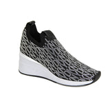 DKNY WOMEN SHOES Size 36.5 ROW228 - Runner