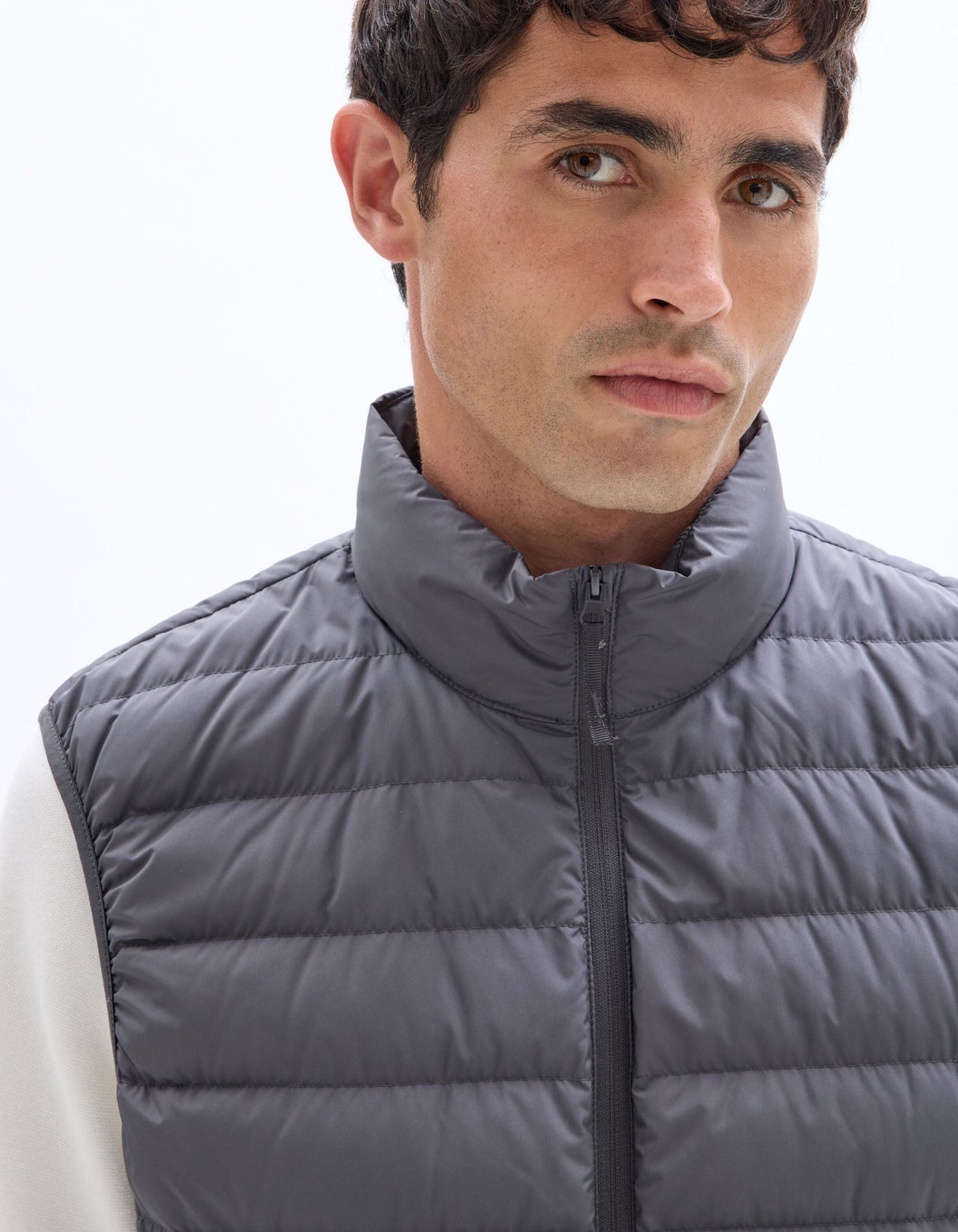 Down Sleeveless Puffer - Runner