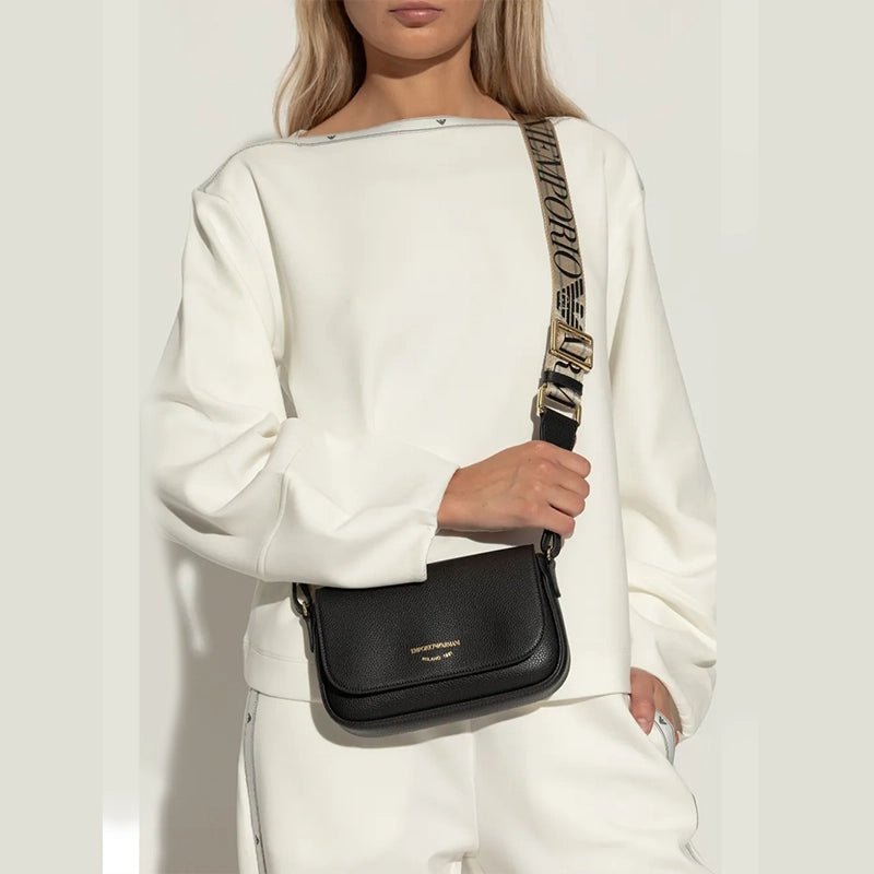 EMPORIO ARMANI EAB7 - Runner