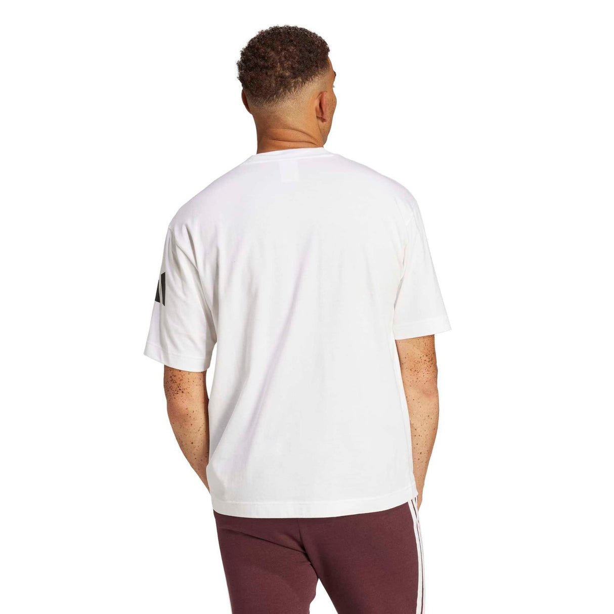 Essentials Loose Fit 3 Bar Logo T-Shirt - Runner