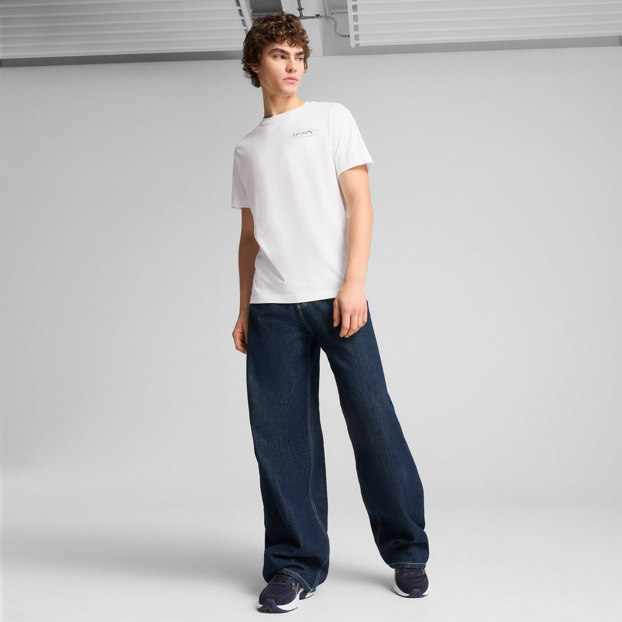GRAPHICS 3 Circles T - Runner