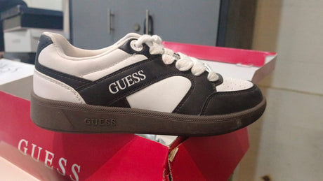 GUESS ELLIES Sneakers Women GUW530 - Runner