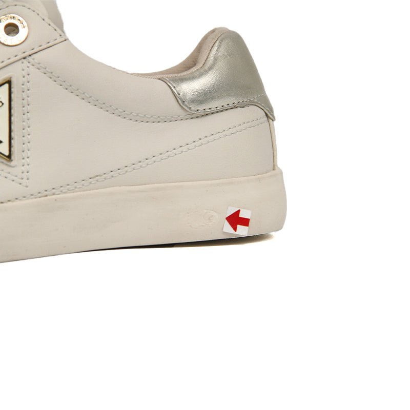 GUESS WOMEN SHOES Size 36 ROW146 - Runner