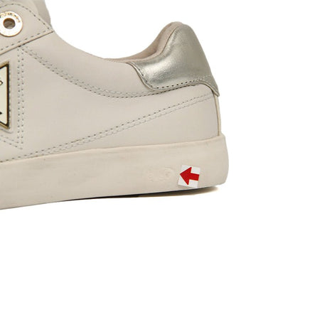 GUESS WOMEN SHOES Size 36 ROW146 - Runner