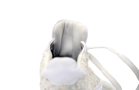 GUESS WOMEN SHOES Size 40 ROW8 - Runner