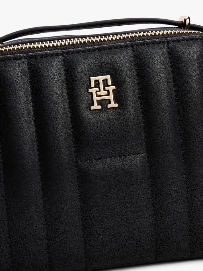 TOMMY HILFIGER TB260