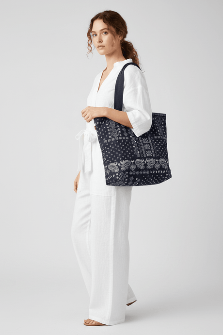LEVI'S GRAPHIC MARKET TOTE OV - Runner