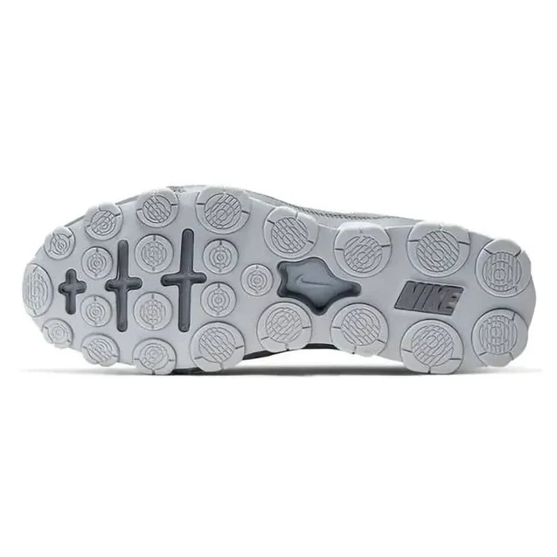 NIKE REAX 8 TR MESH - Runner