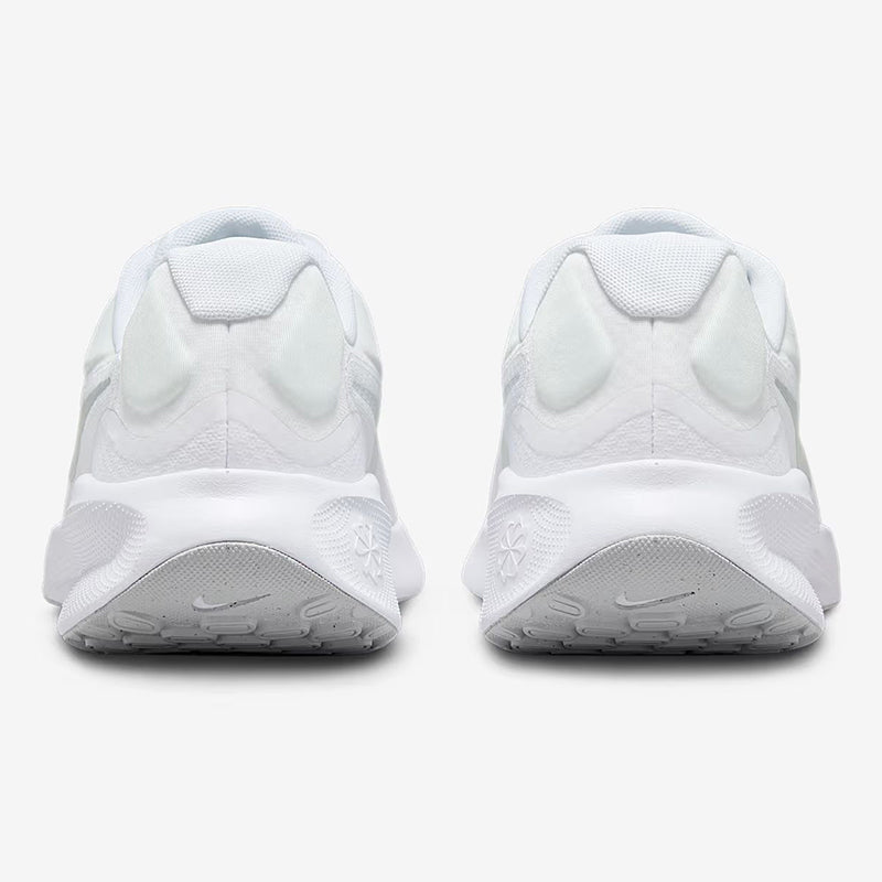 NIKE REVOLUTION 7 - Runner