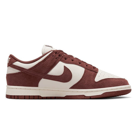 Nike W Dunk Low Sneakers NIW7 - Runner