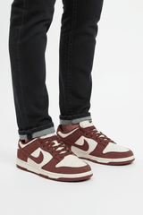 NIKE W Dunk Low Sneakers NIW7 - Runner