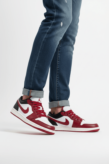 NIKE WMNS AIR JORDAN 1 LOW - Runner