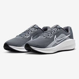 NIKEDOWNSHIFTER13 - Runner