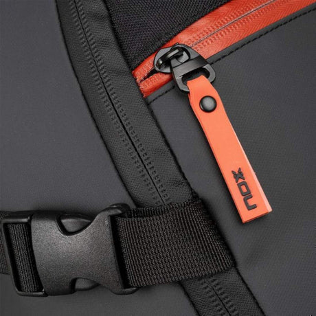 NOX LUXURY OPEN SERIES BACKPACK BLACK/RED - Runner