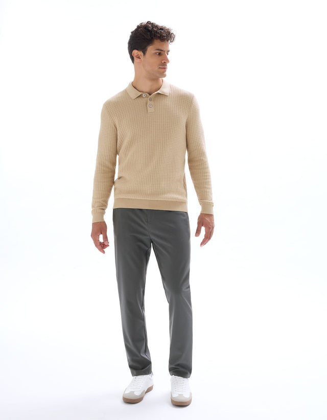 Polo Collar Sweater With Fancy Knit - Runner