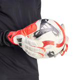 PREDATOR GOALKEEPER GLOVE TRAINING - Runner