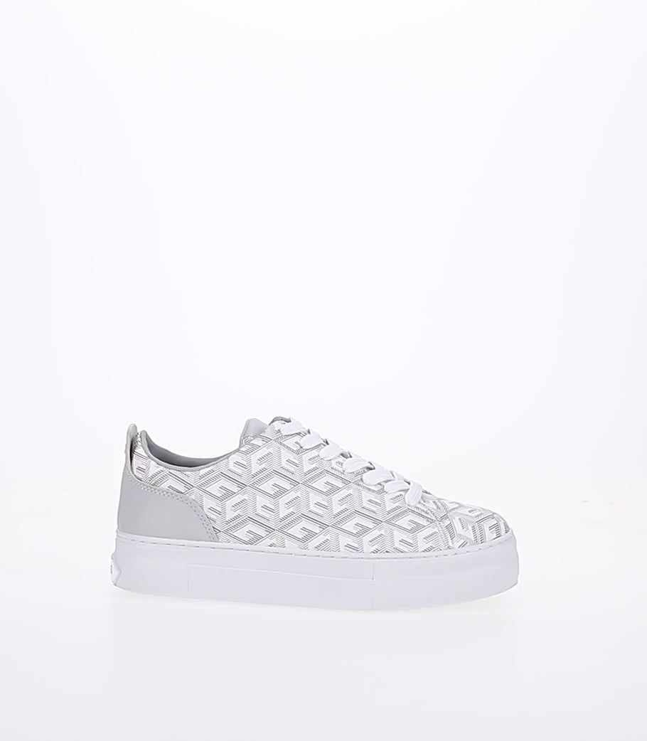 GUESS GIAA9 WOMEN SHOES